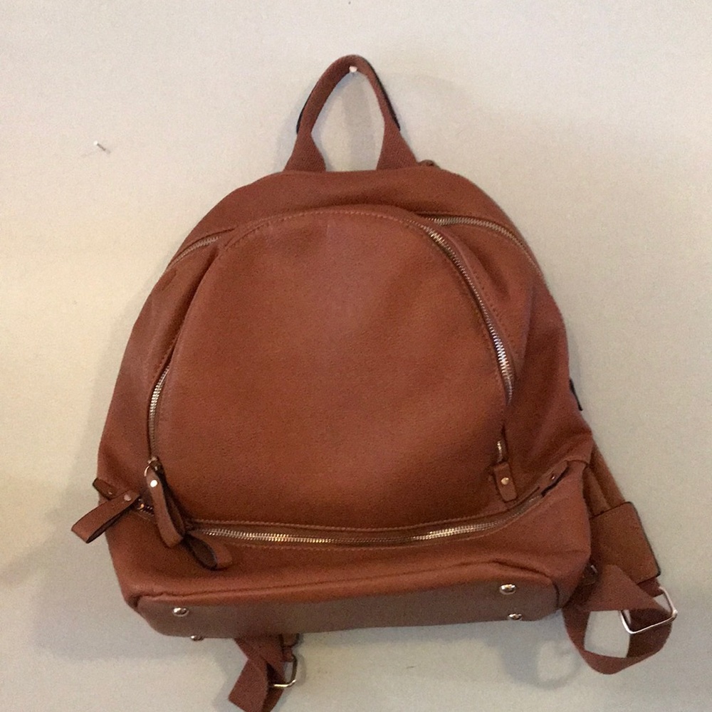 Brand New** Leather Pack